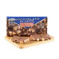 Chocolate Ao Leite Com Avelãs Italiano Novi 130 G